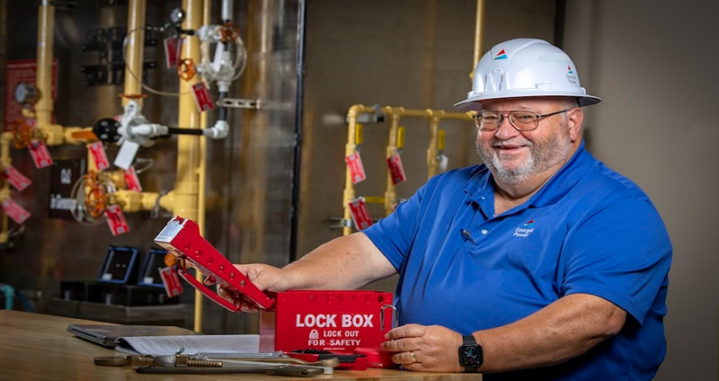 Roger’s 42-year legacy at Plant Bowen reflects mentorship, safety leadership, and a deep commitment to Georgia Power’s Generation team.