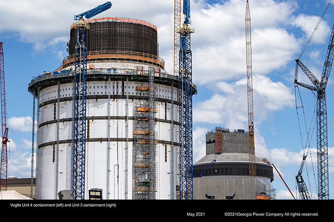 Vogtle unit 4 containment (left) and United 3 containment (right)